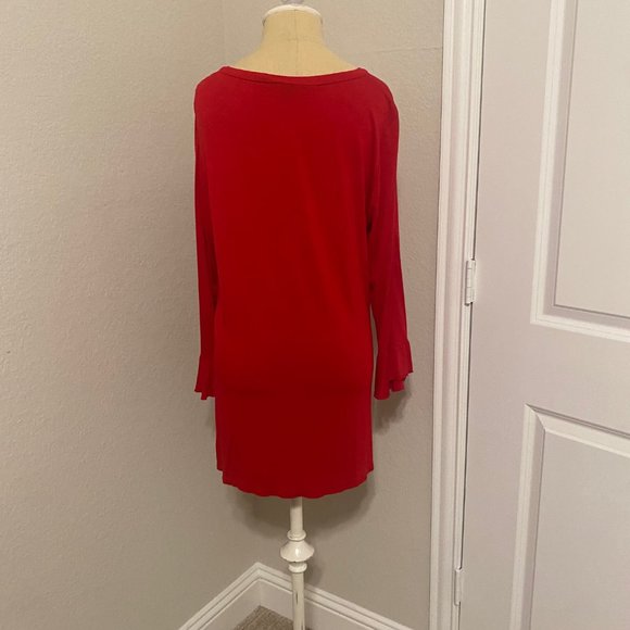 Inchanted Red 3/4 Sleeve Top - Picture 6 of 12